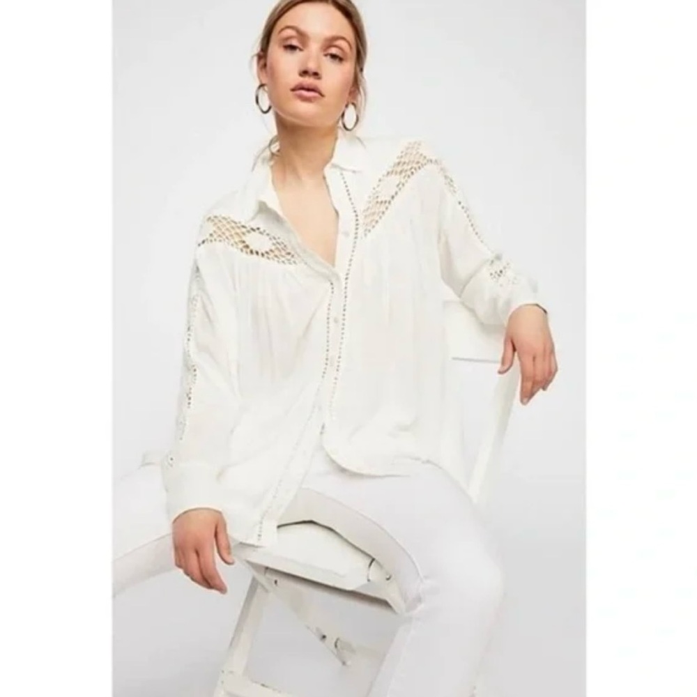 FREE PEOPLE White Women's Top with crochet detailing on sleeves and yolk.